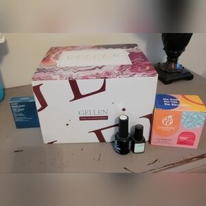 Gellen Manicure Lamp and Kit